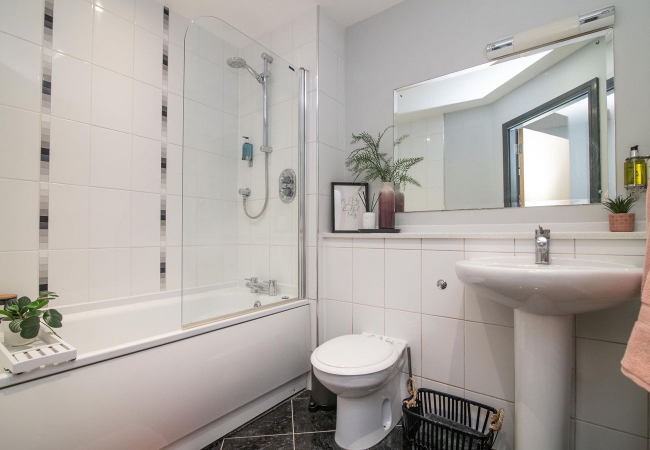 Apartment in Birmingham - Temple St