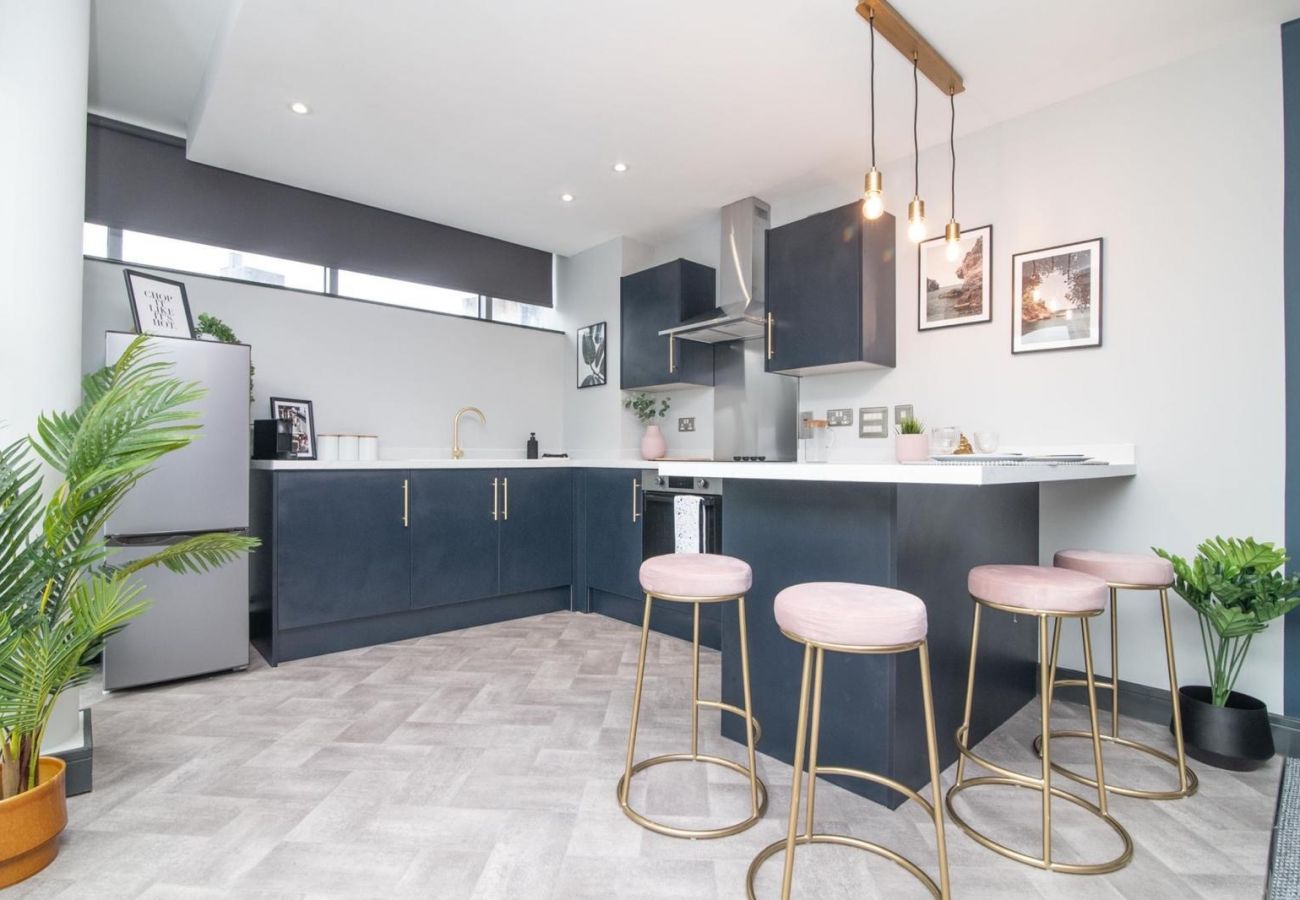 Apartment in Birmingham - Temple St