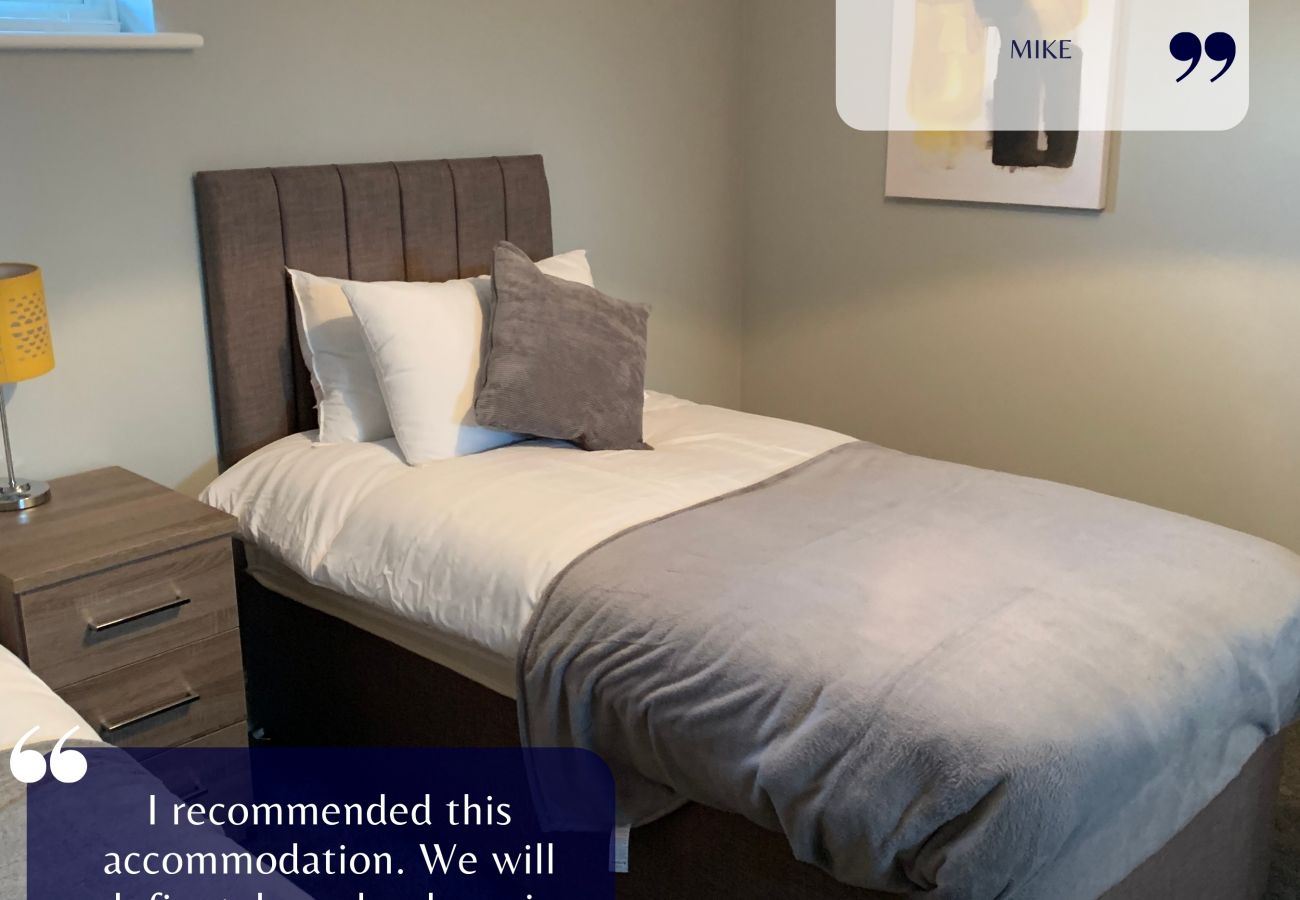 Apartment in Hatfield - The Galleria