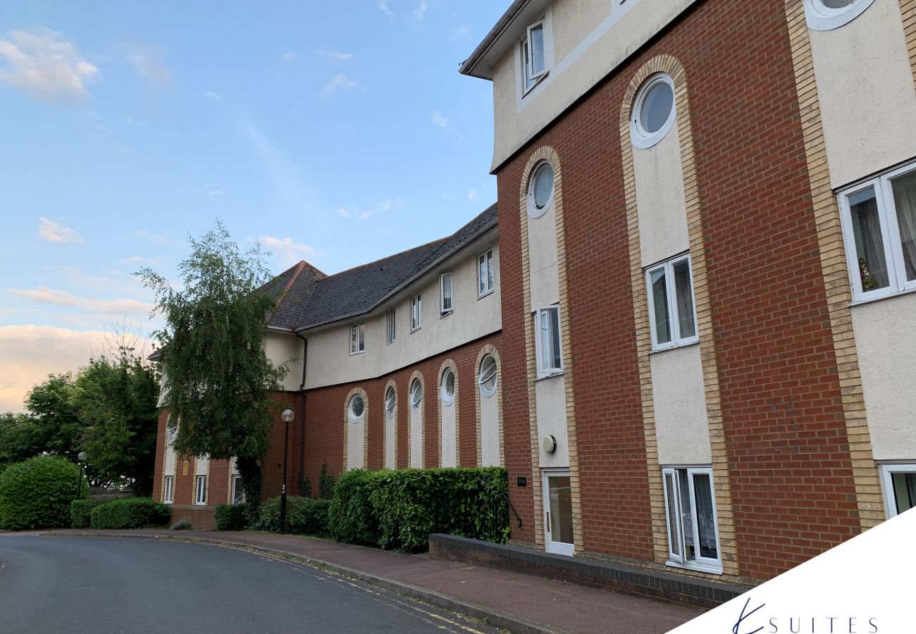 Apartment in Hatfield - The Galleria