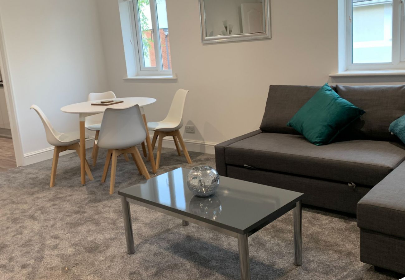Apartment in Hatfield - The Galleria