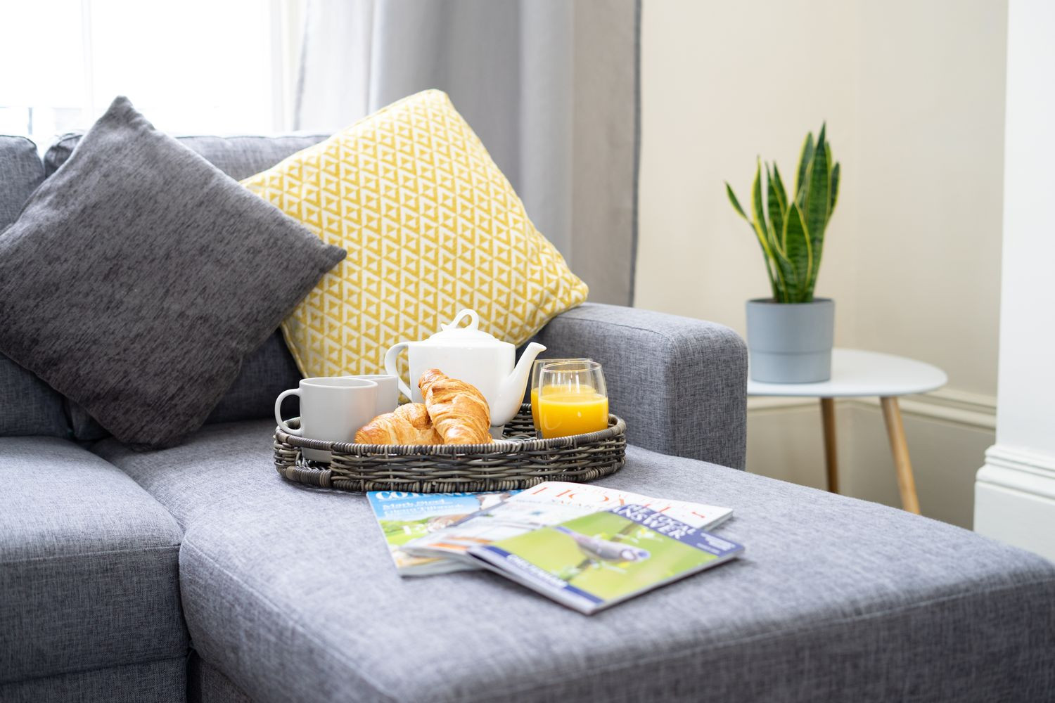 Montpellier Apartments 3 Apartments in Cheltenham