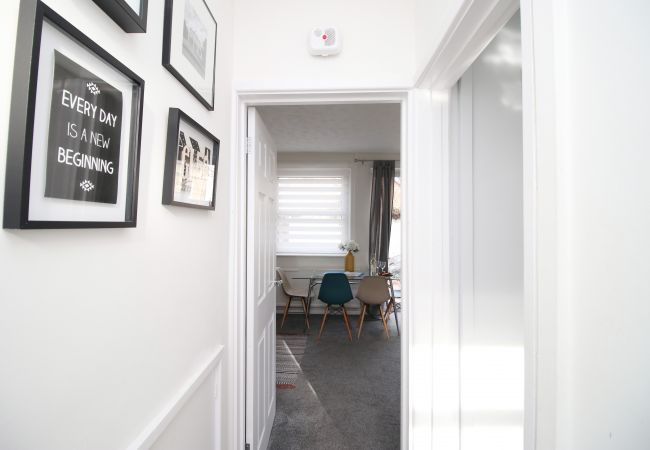 House in Cheltenham - Selkirk Street House in Cheltenham - Selkirk Street