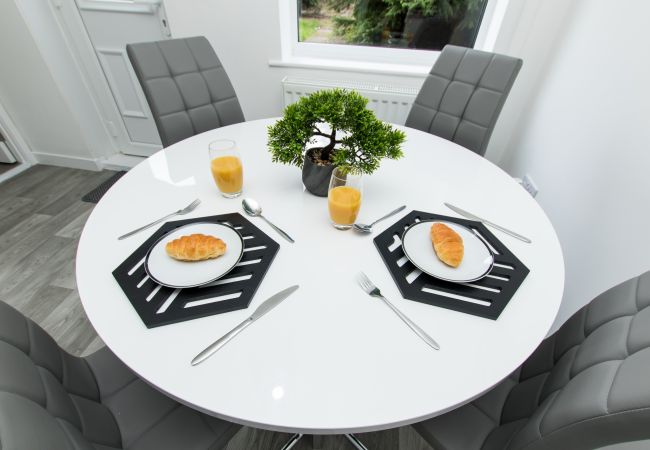 House in Doncaster - Ely Road House in Doncaster - Ely Road