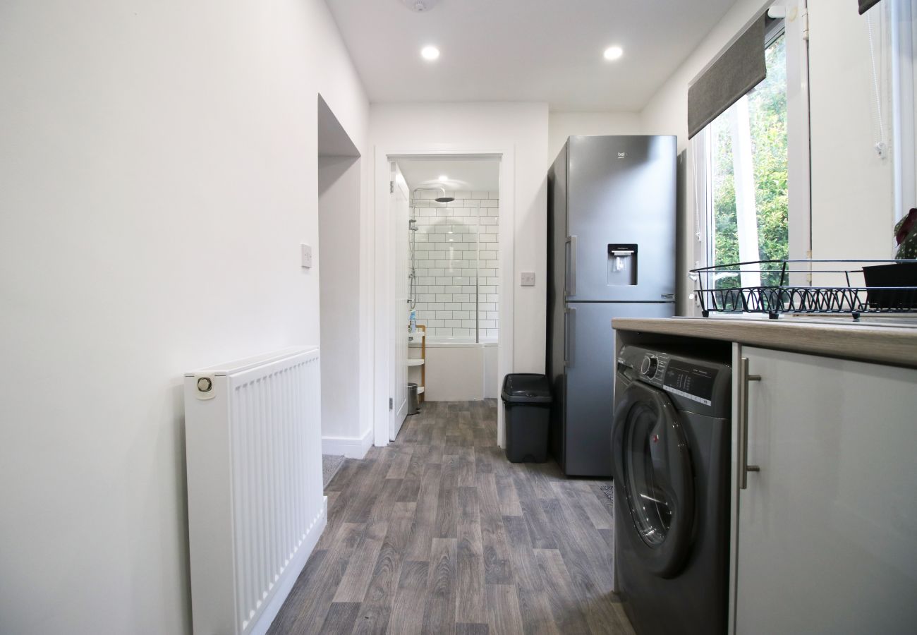House in Mountain Ash - Seymour Street