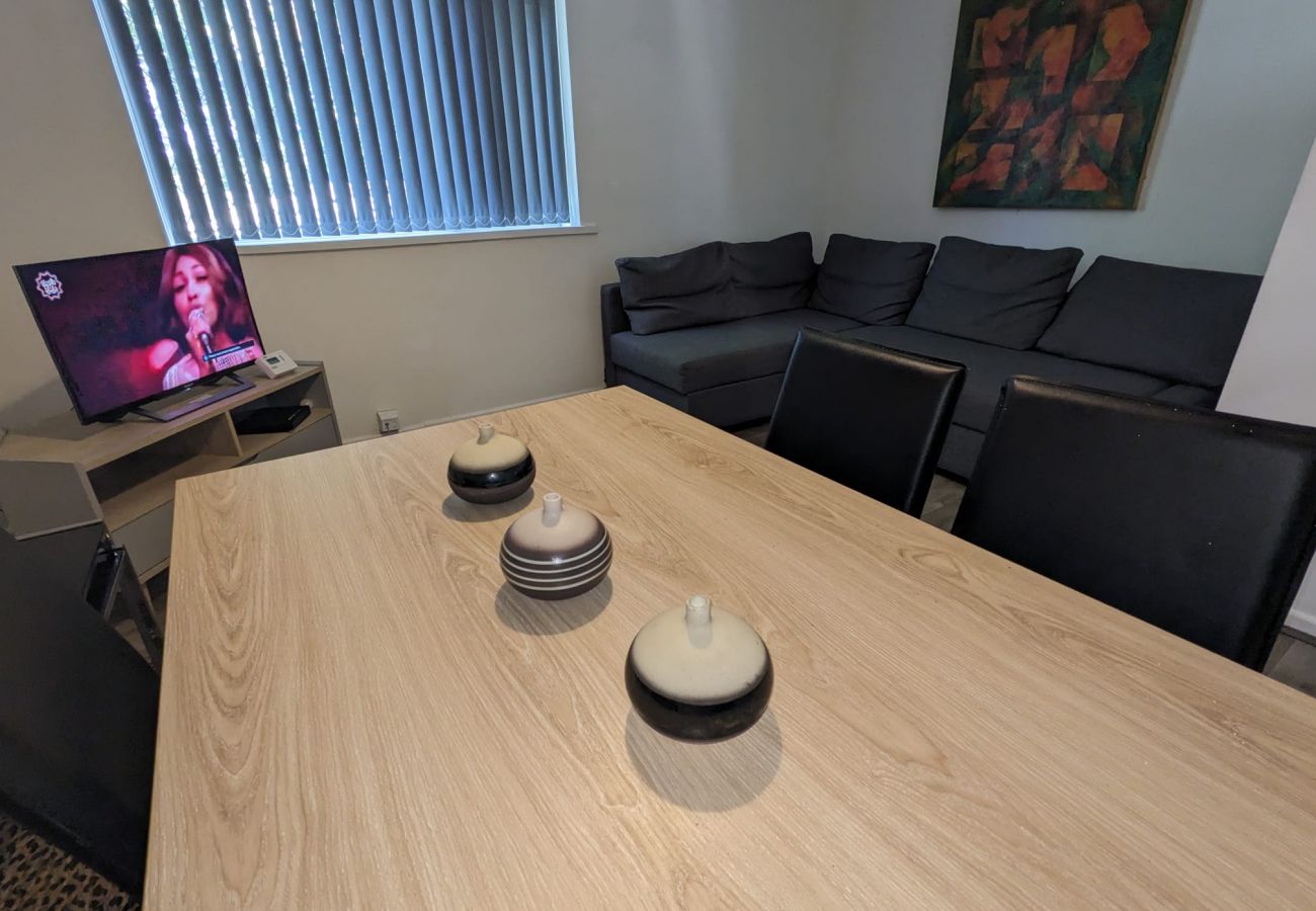 Apartment in Bradford - Harrogate Terrace 2