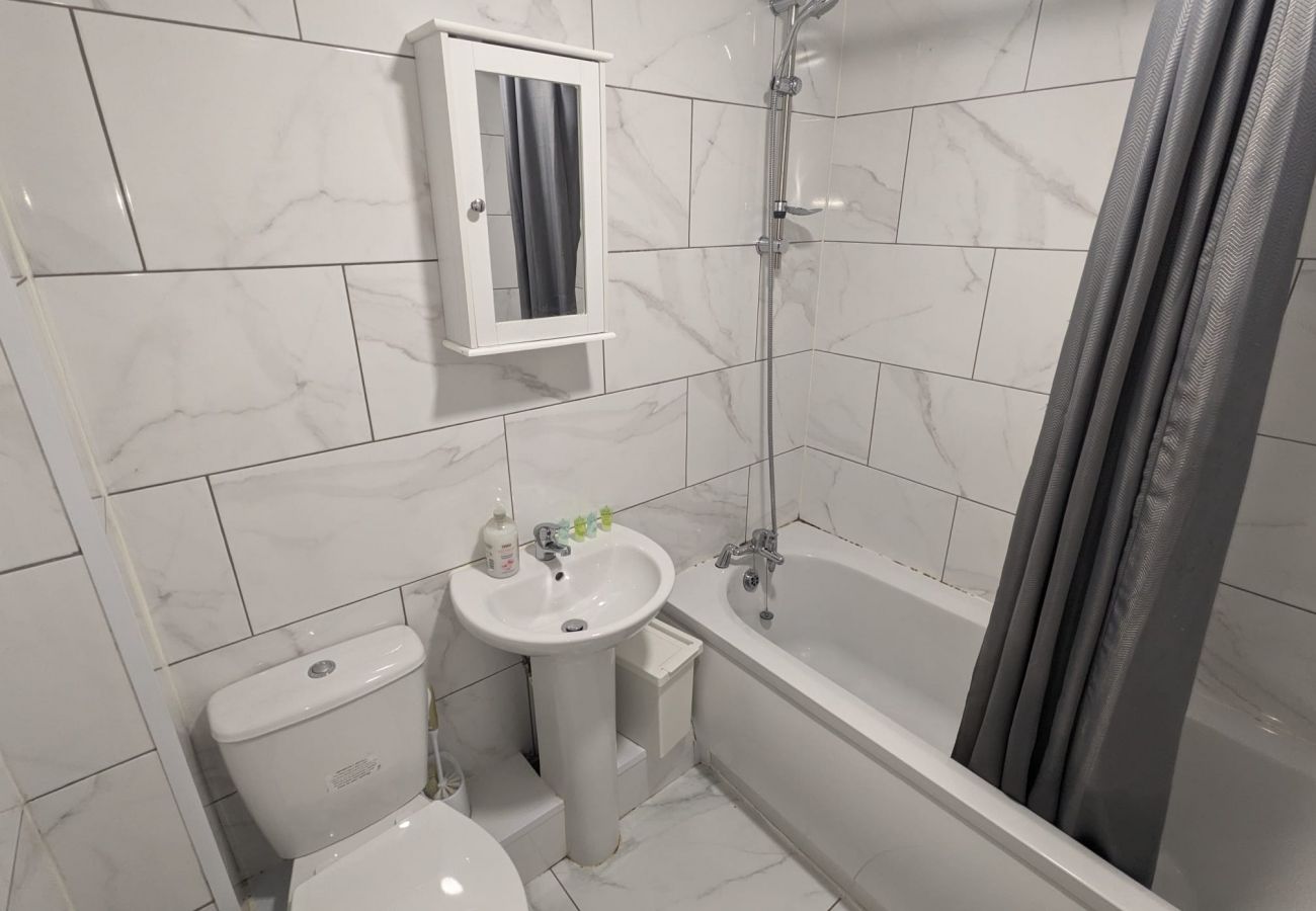 Apartment in Bradford - Harrogate Terrace 2