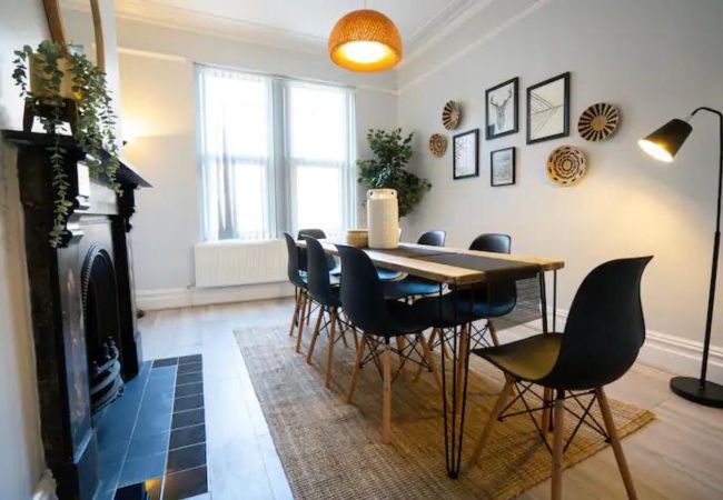 House in Leeds - Laurel Ville House in Leeds - Laurel Ville