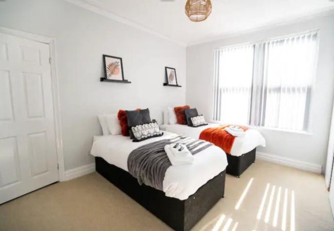 House in Leeds - Laurel Ville House in Leeds - Laurel Ville