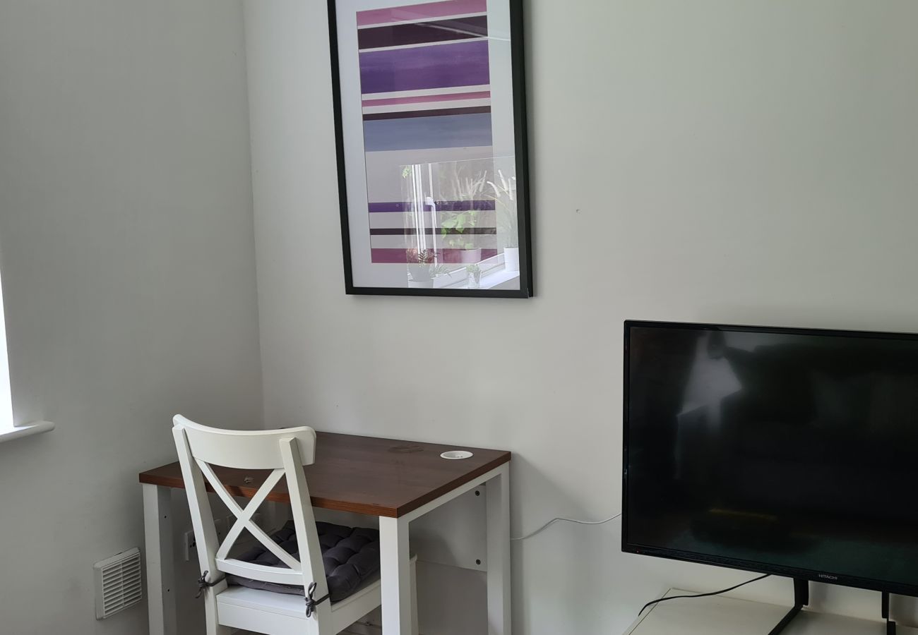 Apartment in Hinckley - Station Road 1
