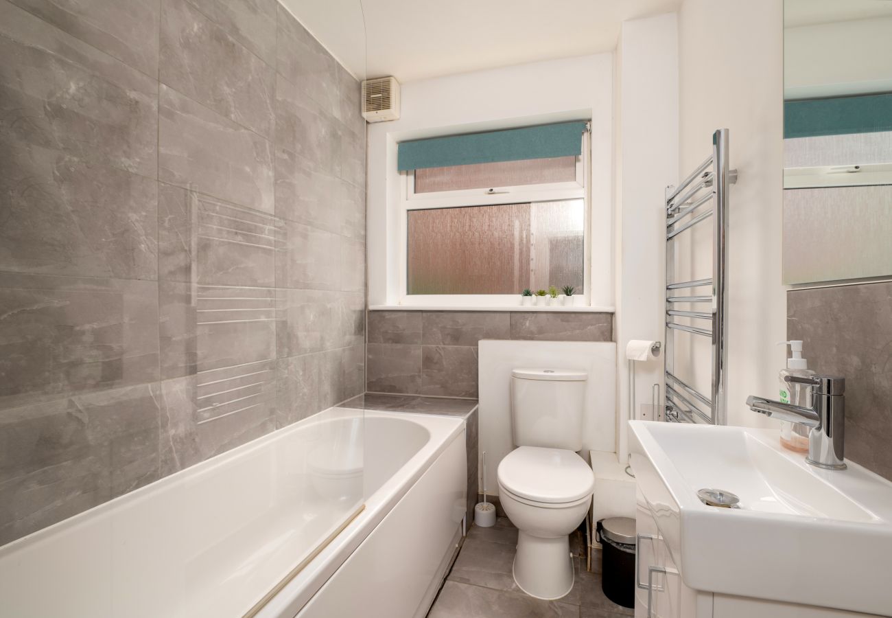 Apartment in Hinckley - Station Road 1