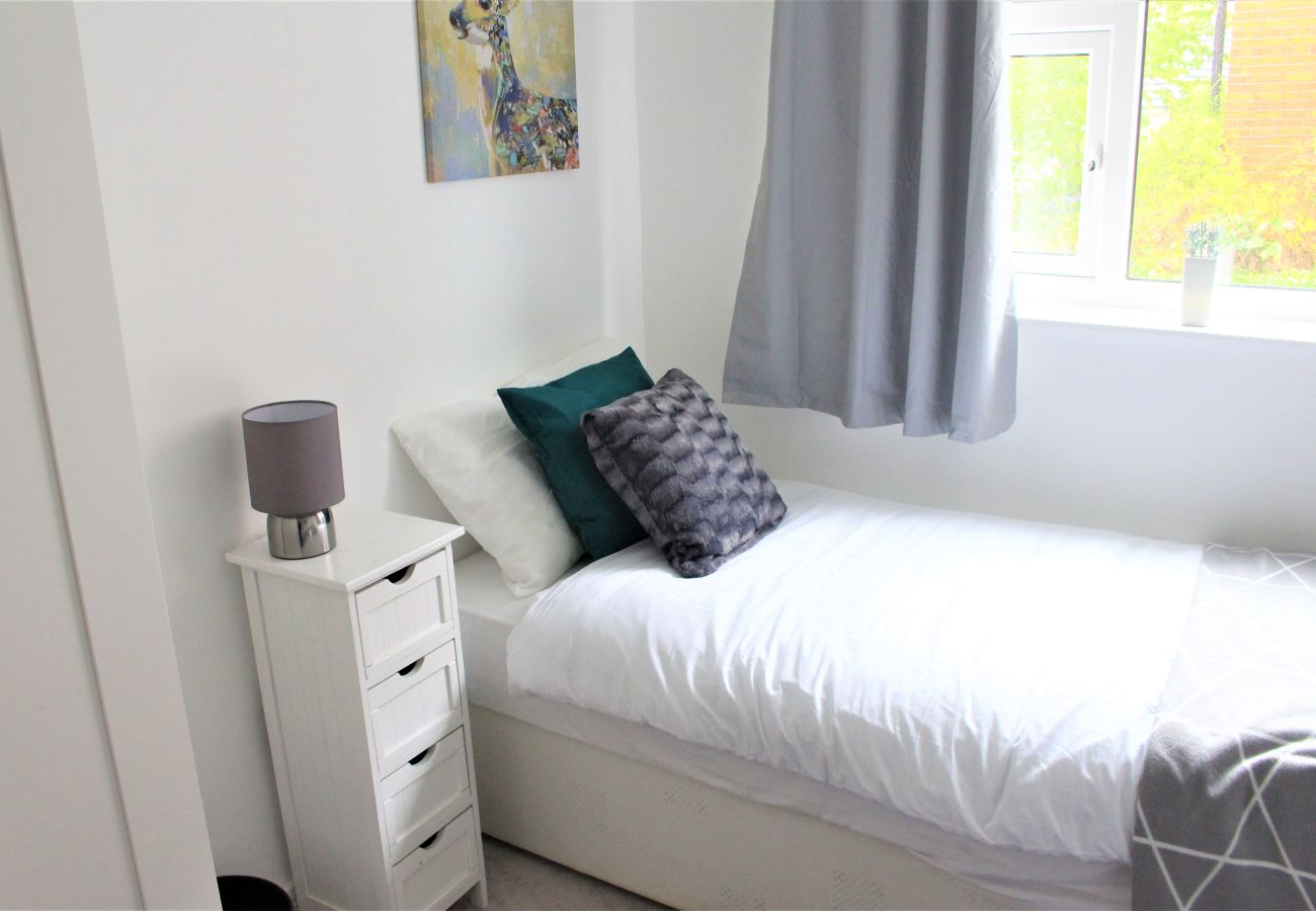Apartment in Hinckley - Station Road 2