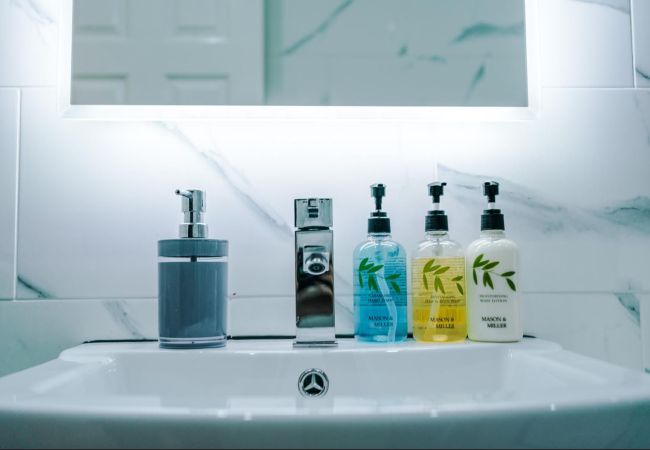 House in Oldham - Hollins Road House in Oldham - Hollins Road