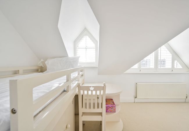 House in London - Hart House House in London - Hart House