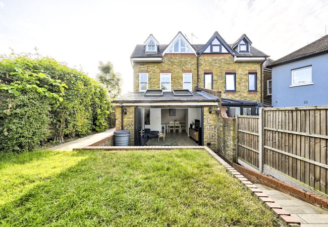 House in London - Hart House House in London - Hart House