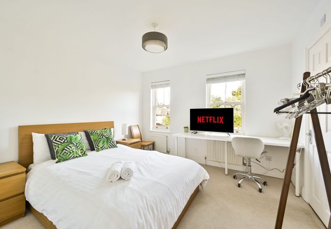 House in London - Hart House House in London - Hart House