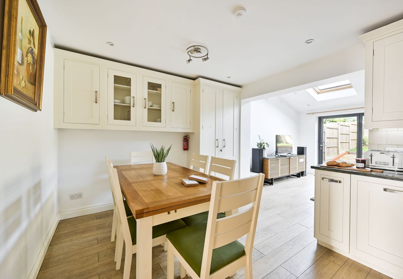 House in London - Hart House