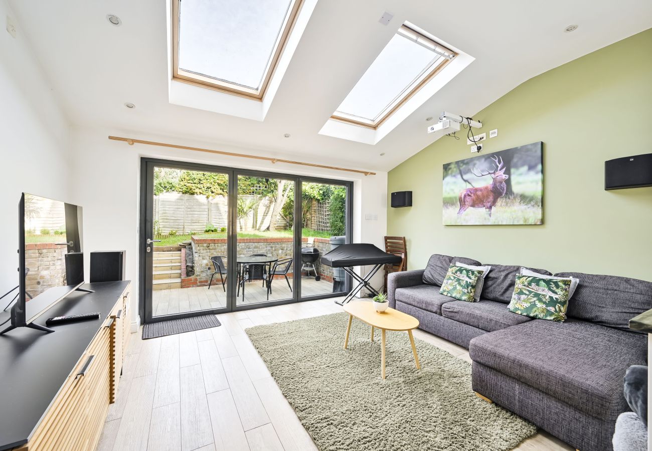 House in London - Hart House