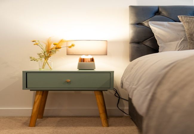 Apartment in Slough - Rivington Apartments Apartment in Slough - Rivington Apartments