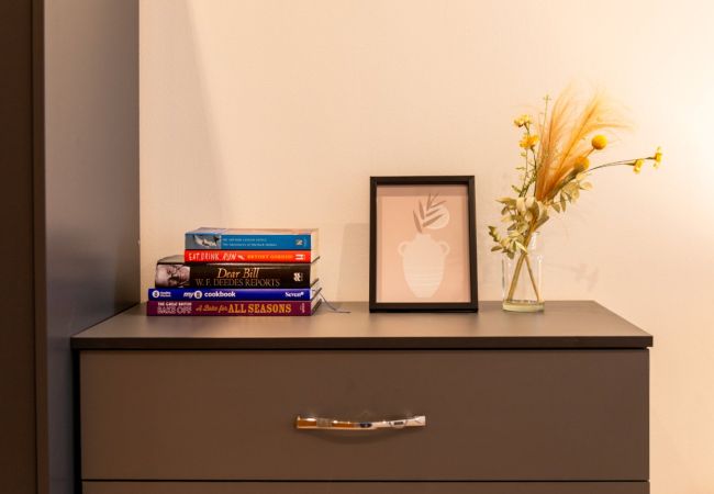 Apartment in Slough - Rivington Apartments Apartment in Slough - Rivington Apartments