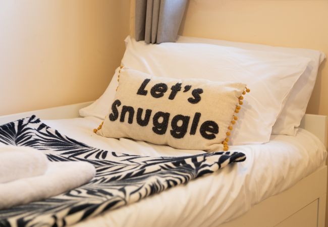 House in Colchester - Tollgate Court House in Colchester - Tollgate Court