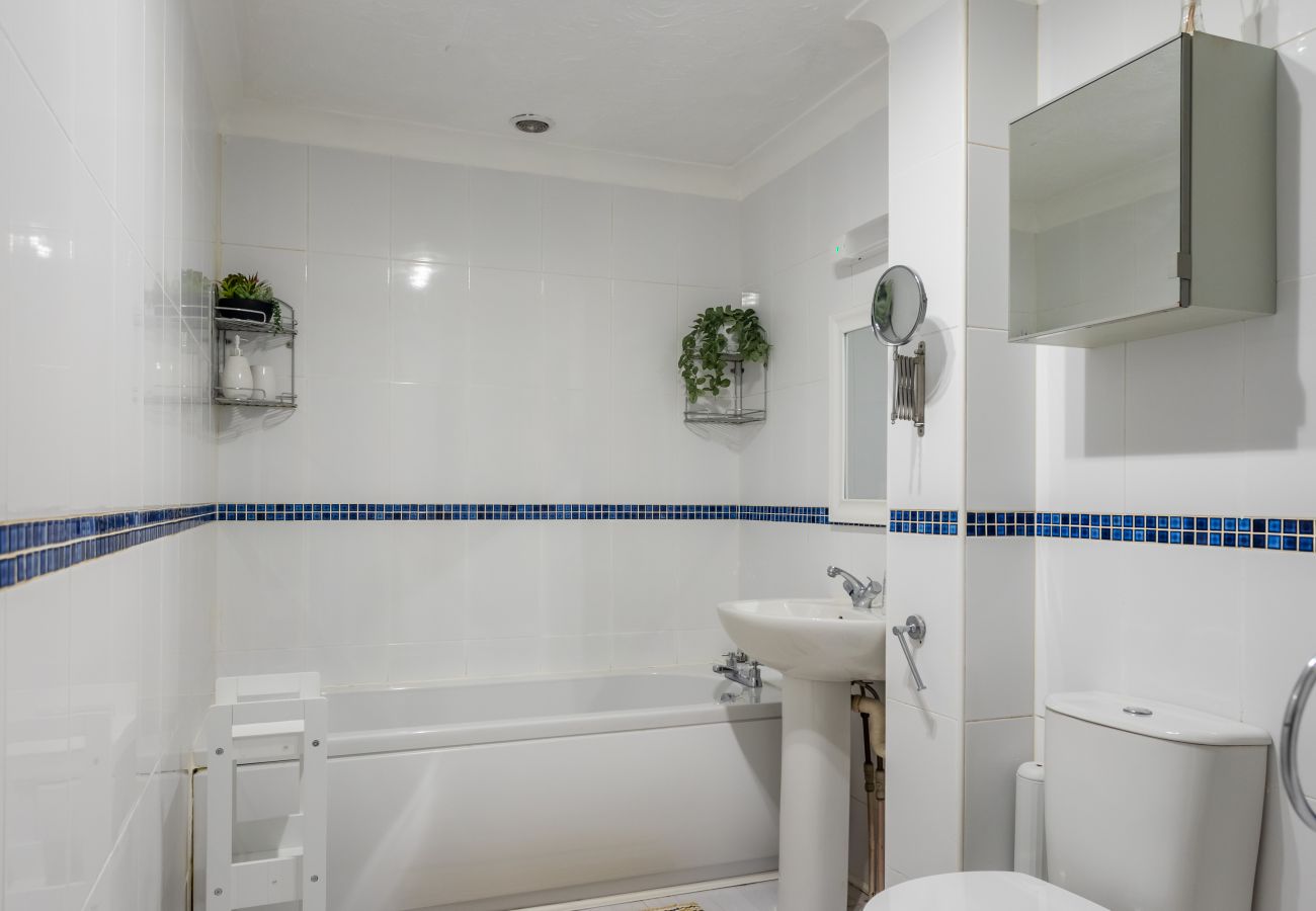 House in Colchester - Tollgate Court