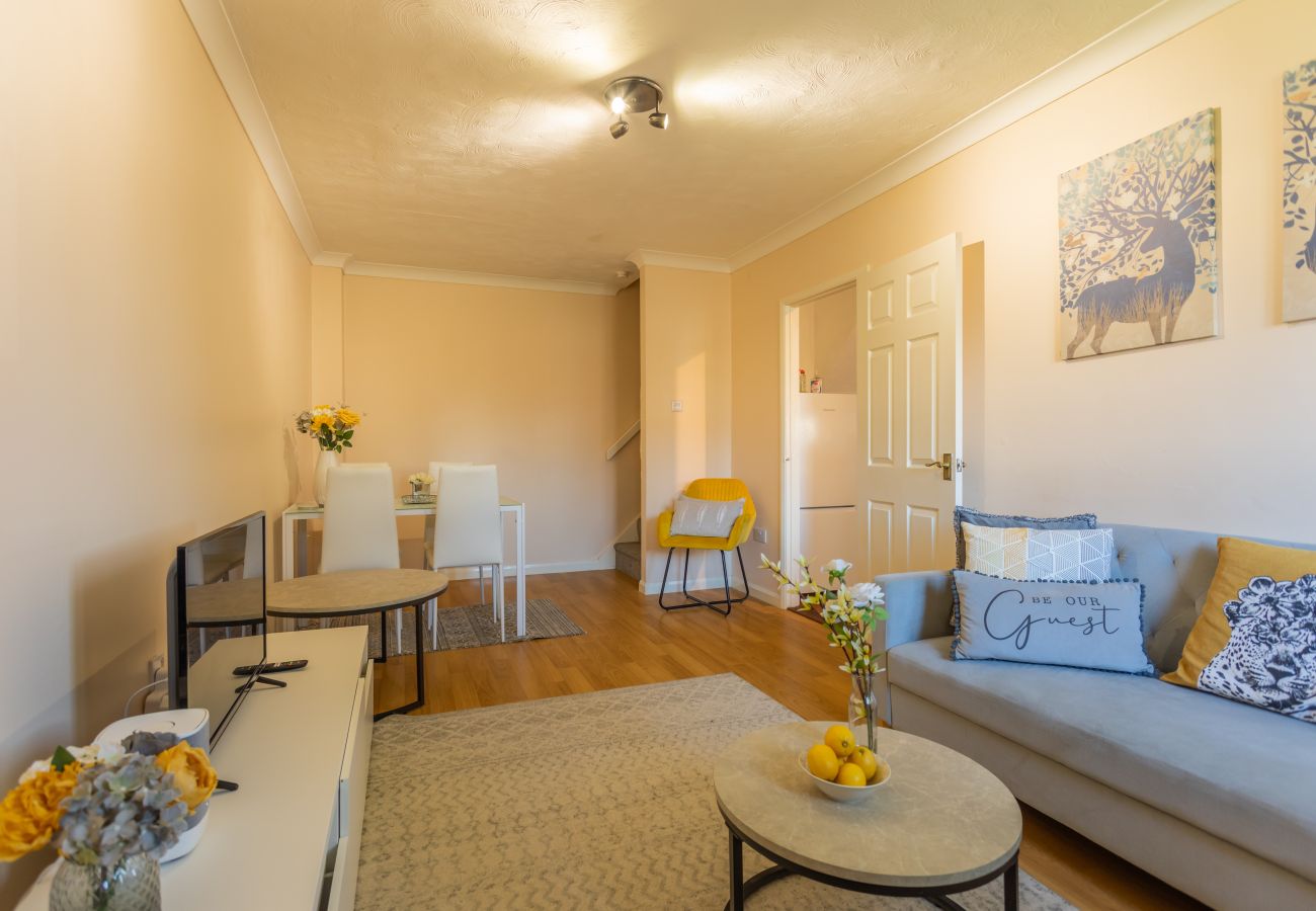 House in Colchester - Tollgate Court