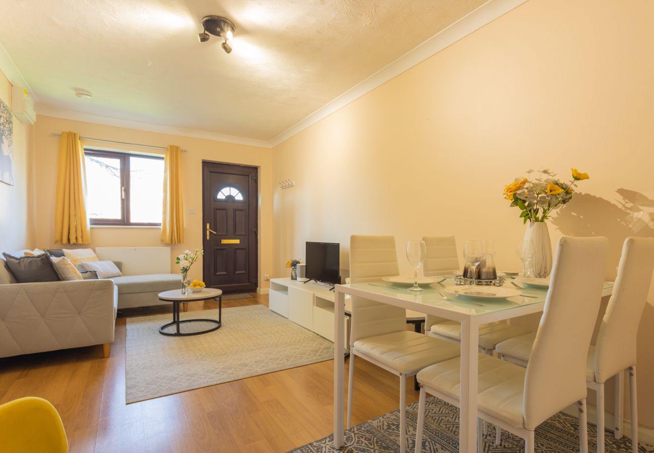 House in Colchester - Tollgate Court