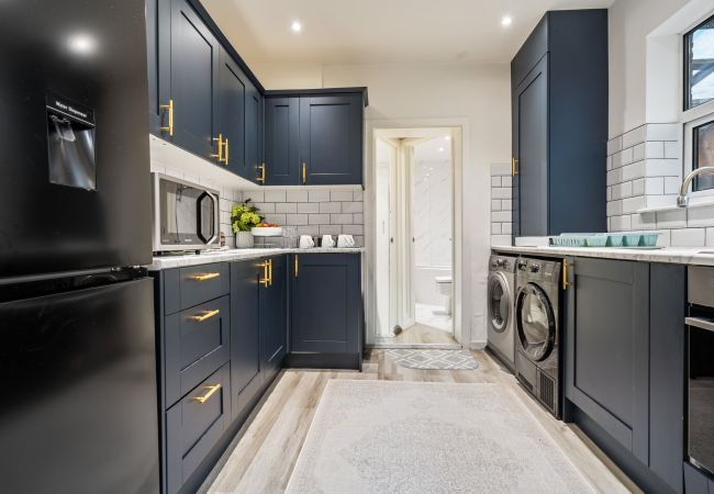 House in Barking - Ashford Road House in Barking - Ashford Road