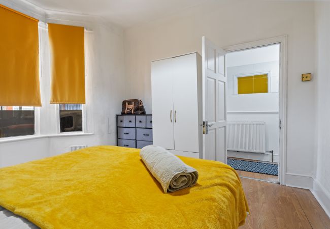 House in Barking - Ashford Road House in Barking - Ashford Road