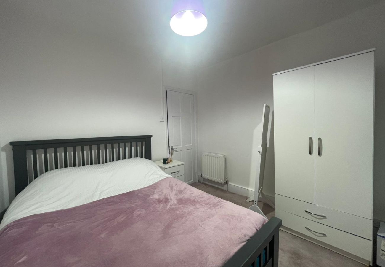 House in Barking - Ashford Road