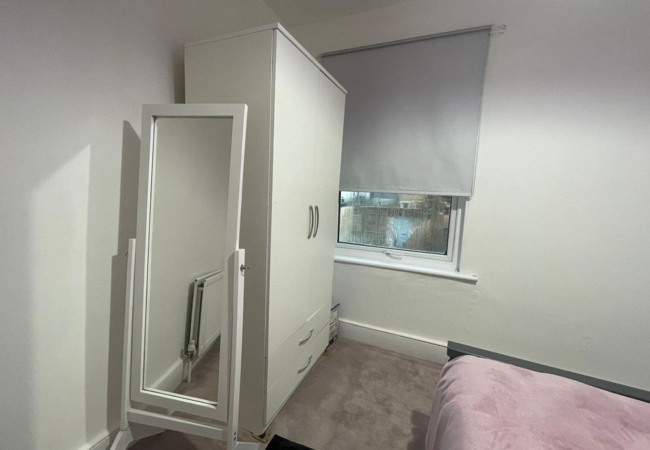 House in Barking - Ashford Road
