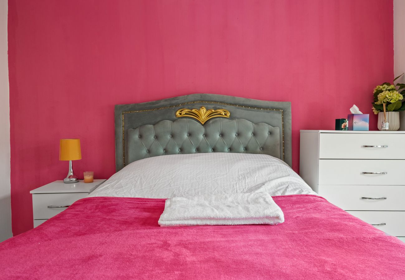 House in Barking - Ashford Road House in Barking - Ashford Road