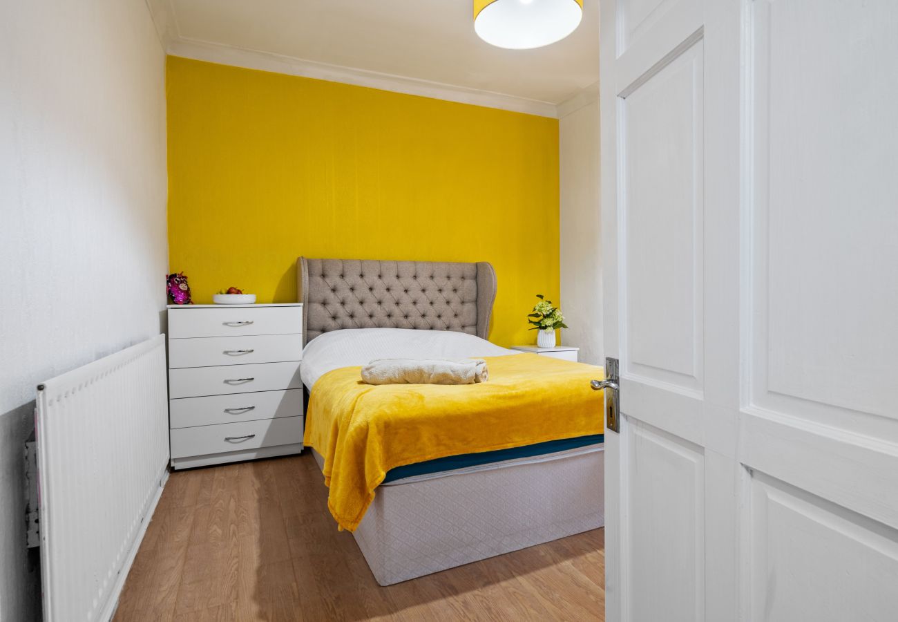 House in Barking - Ashford Road House in Barking - Ashford Road