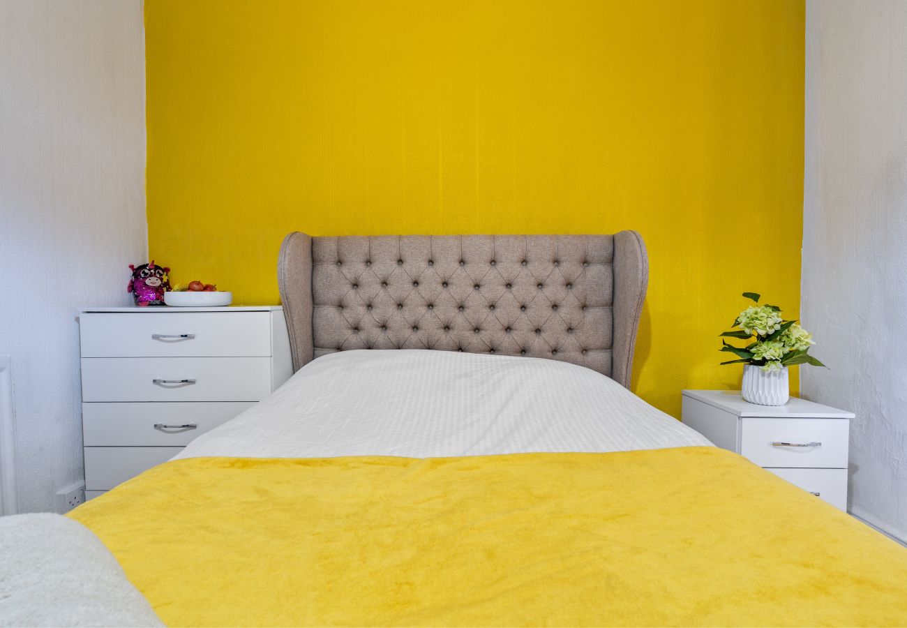 House in Barking - Ashford Road House in Barking - Ashford Road