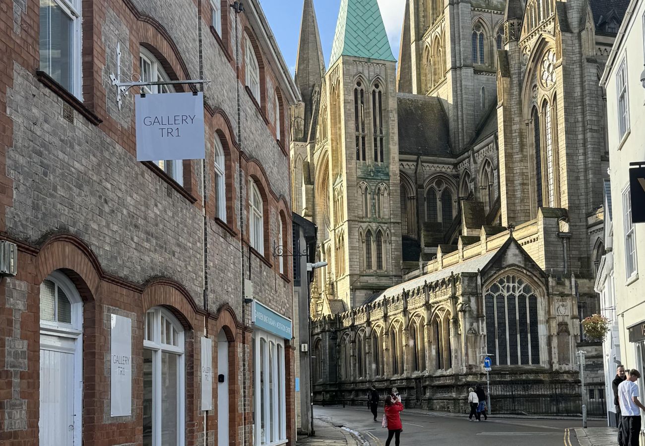 Apartment in Truro - St. Mary's Street