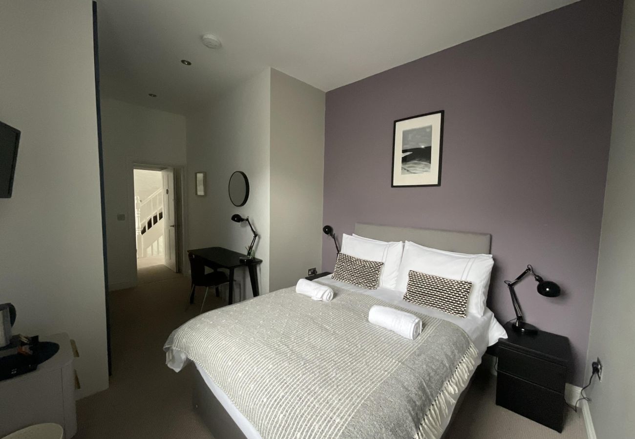 Apartment in Truro - St. Mary's Street