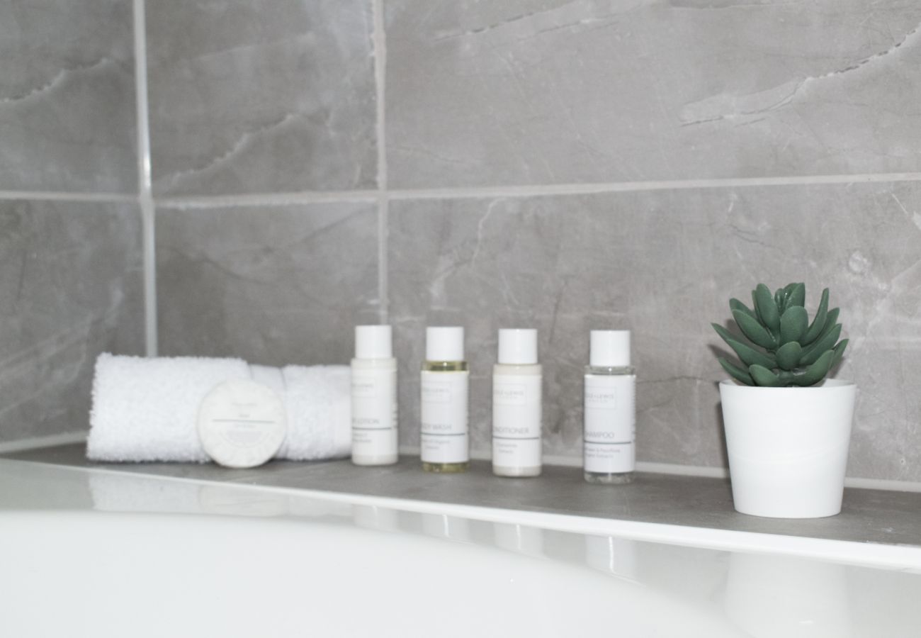 Apartment in Hinckley - Station Road 12