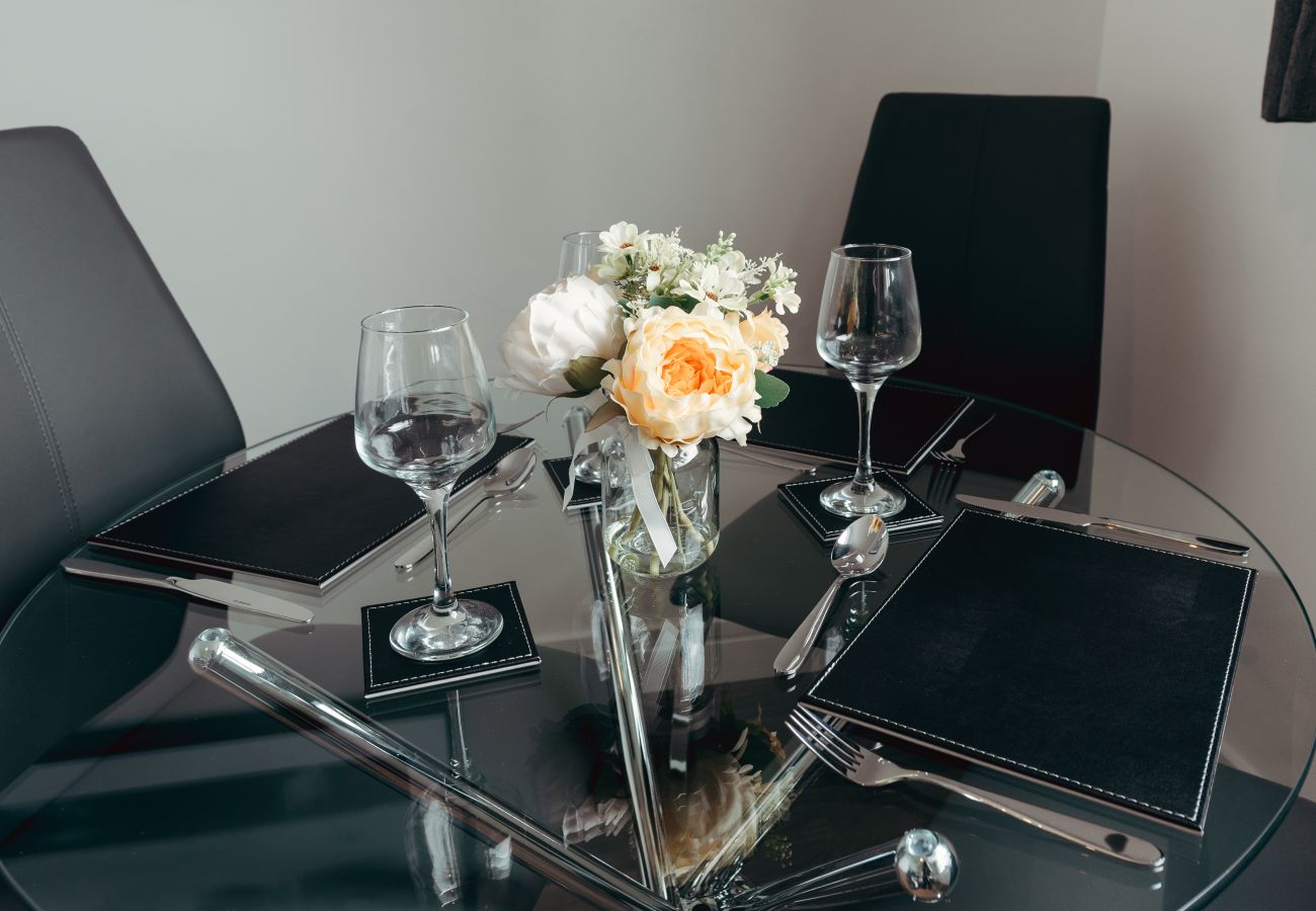 Apartment in Hinckley - Station Road 12