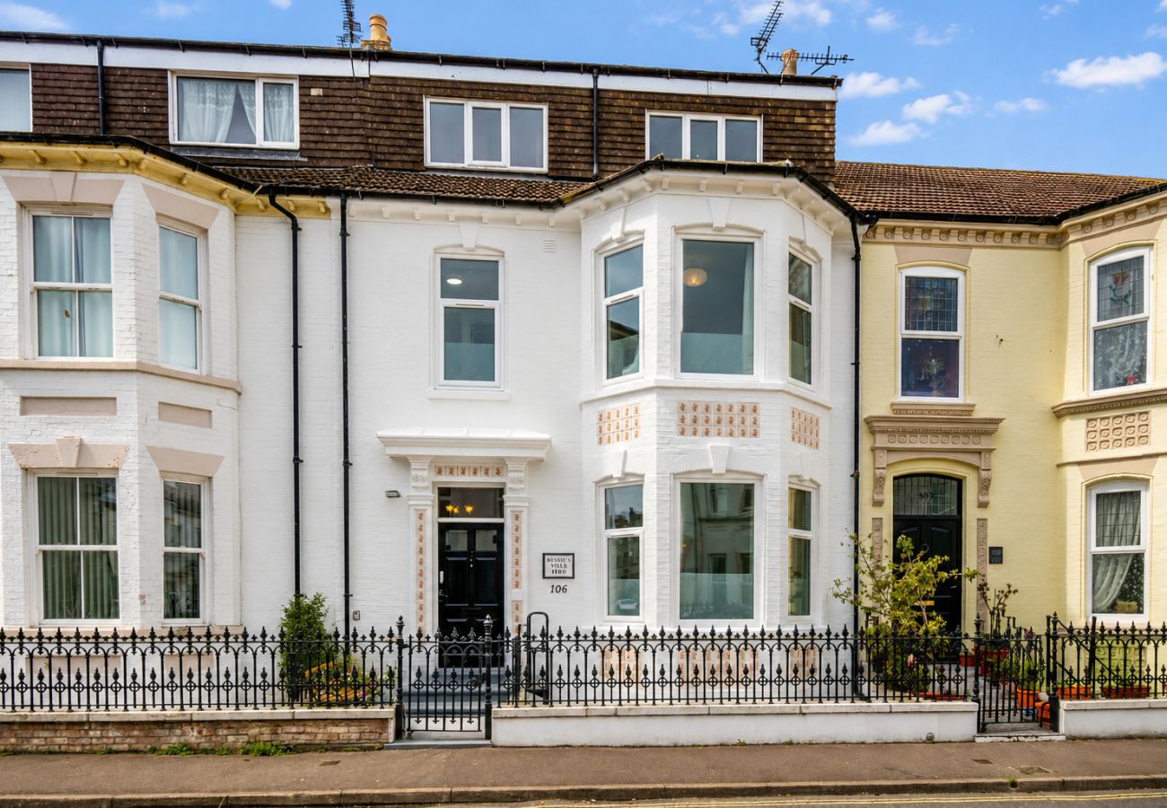 Apartment in Great Yarmouth - Wellesley Road 1