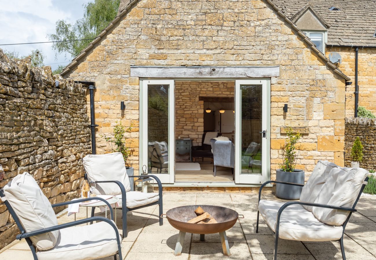 Cottage in Cheltenham - Granary Cottage