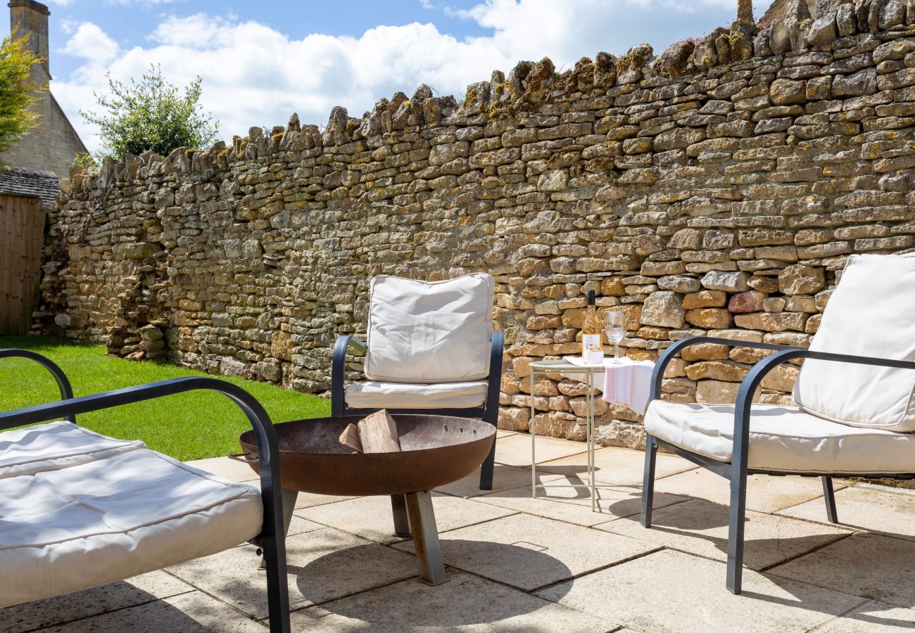 Cottage in Cheltenham - Granary Cottage