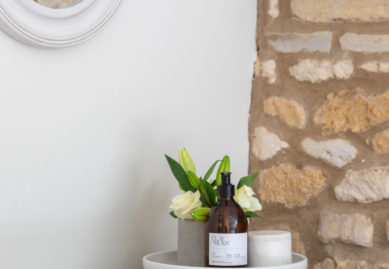 Cottage in Cheltenham - Granary Cottage