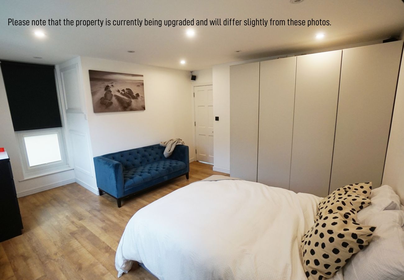 House in London - Cobham Mews