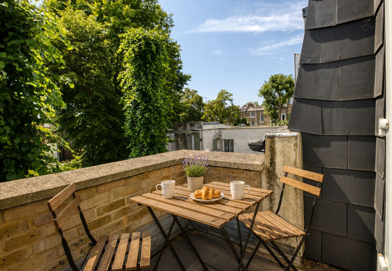 House in London - Cobham Mews