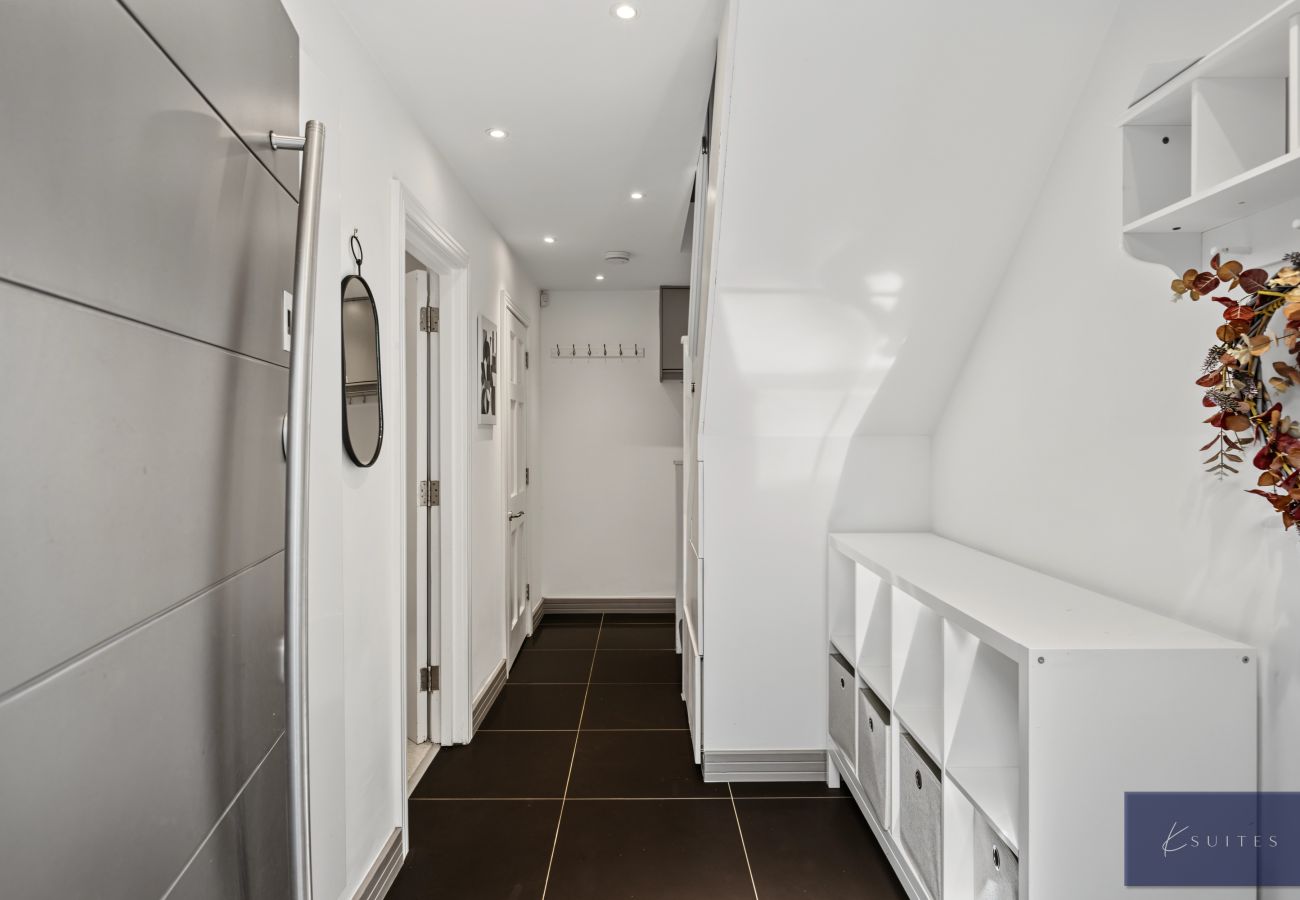 House in London - Cobham Mews