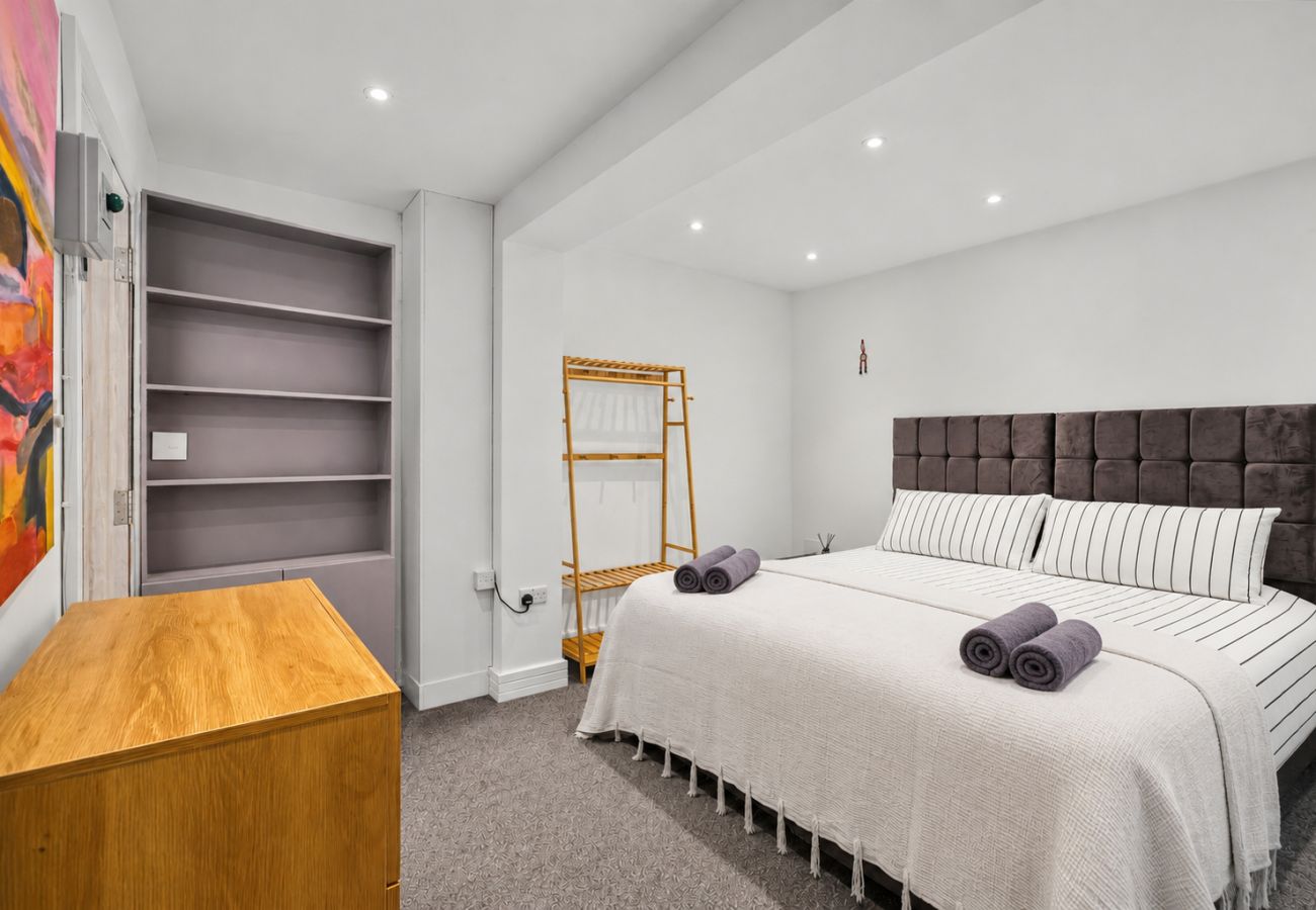 House in London - Cobham Mews