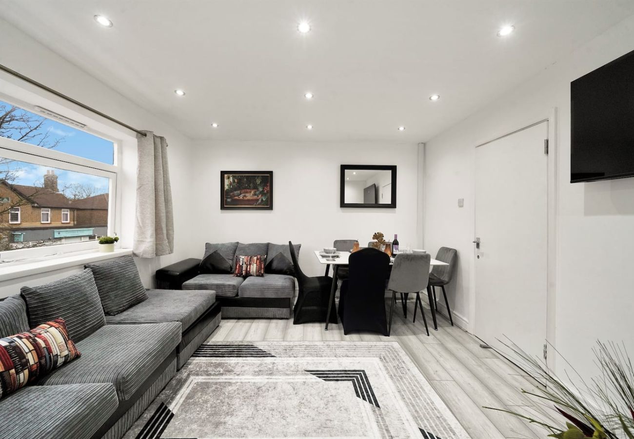 House in Bexley - Nuxley Road