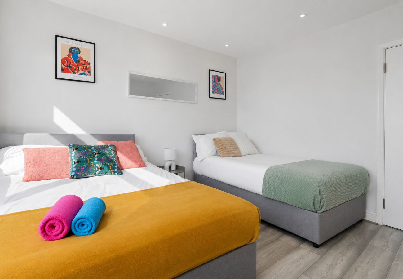 House in Bexley - Nuxley Road