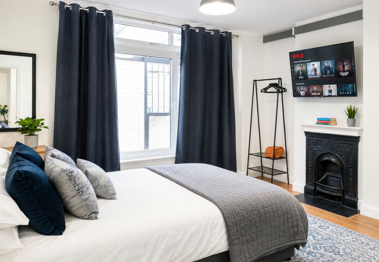 House in Croydon - Addington Road